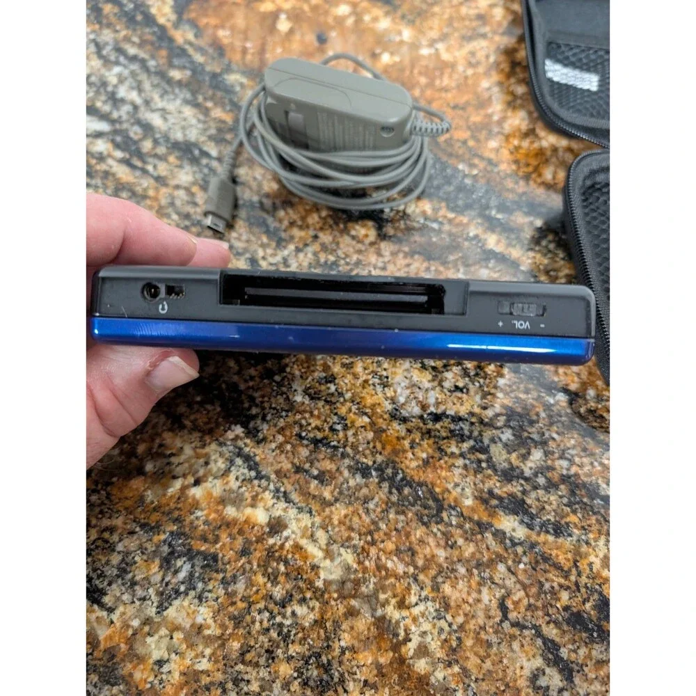 Nintendo Game Boy Advance TESTED NO BATTERY DOOR, DS Lite Cobalt Blue (Crack)